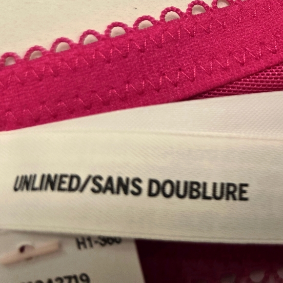 Victoria's Secret Unlined Underwire Pink Heart Bra S DD NWT - Picture 2 of 3